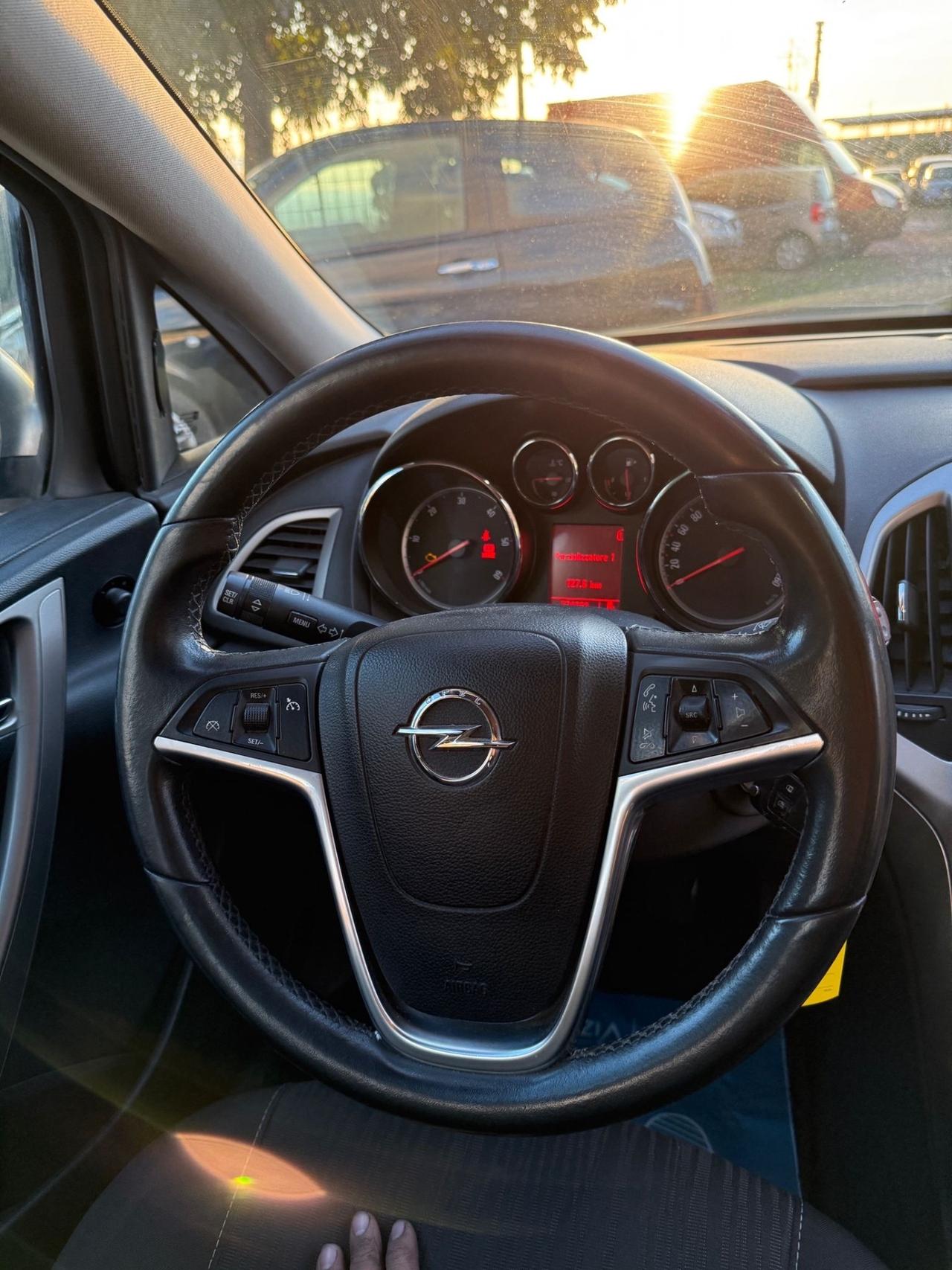 Opel Astra versione cosmo