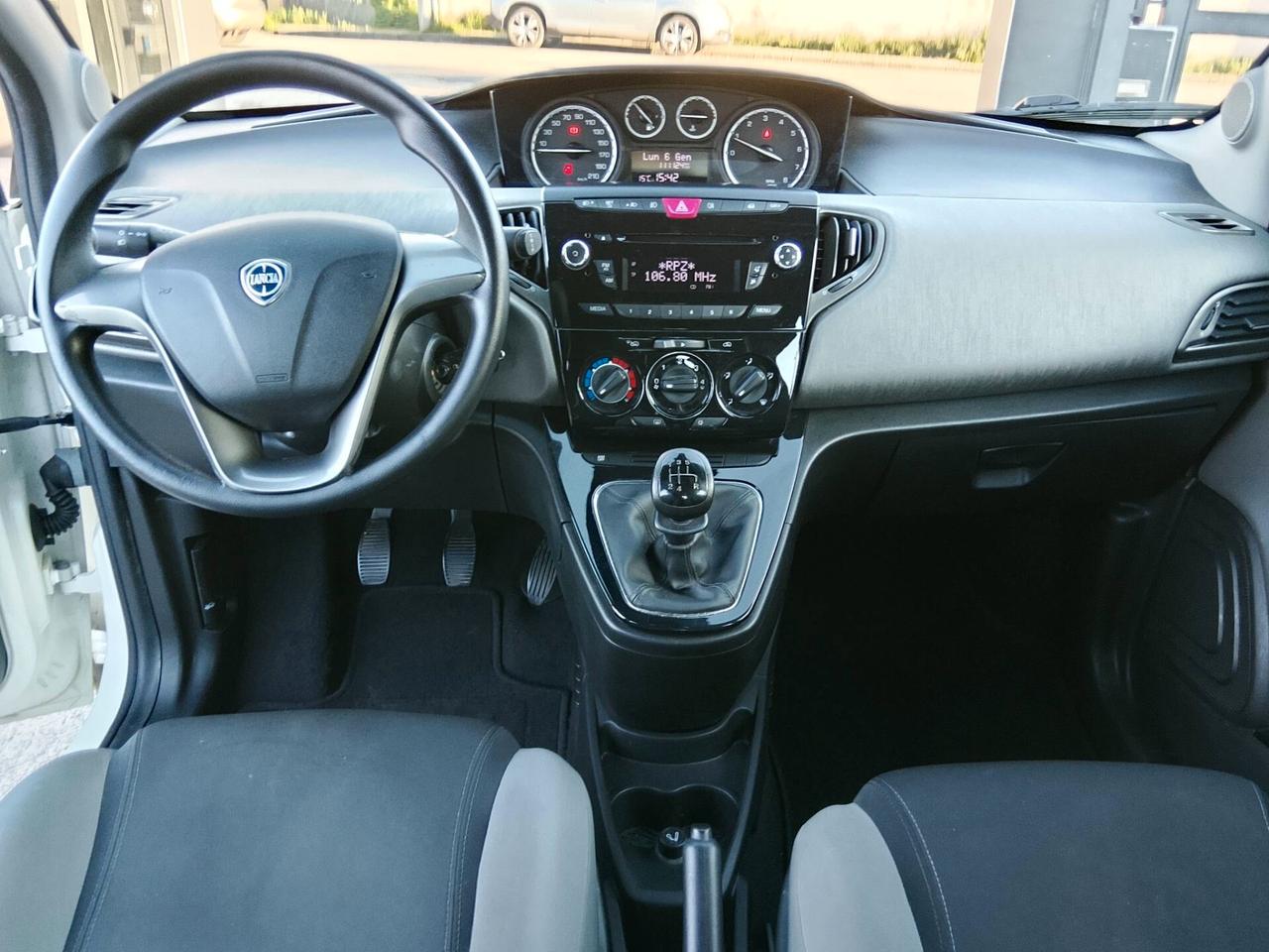 Lancia Ypsilon 1.2 EURO 6 110K KM