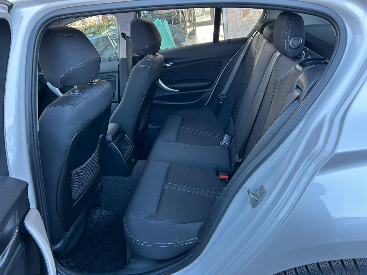 Bmw 114 114d 5p. Advantage