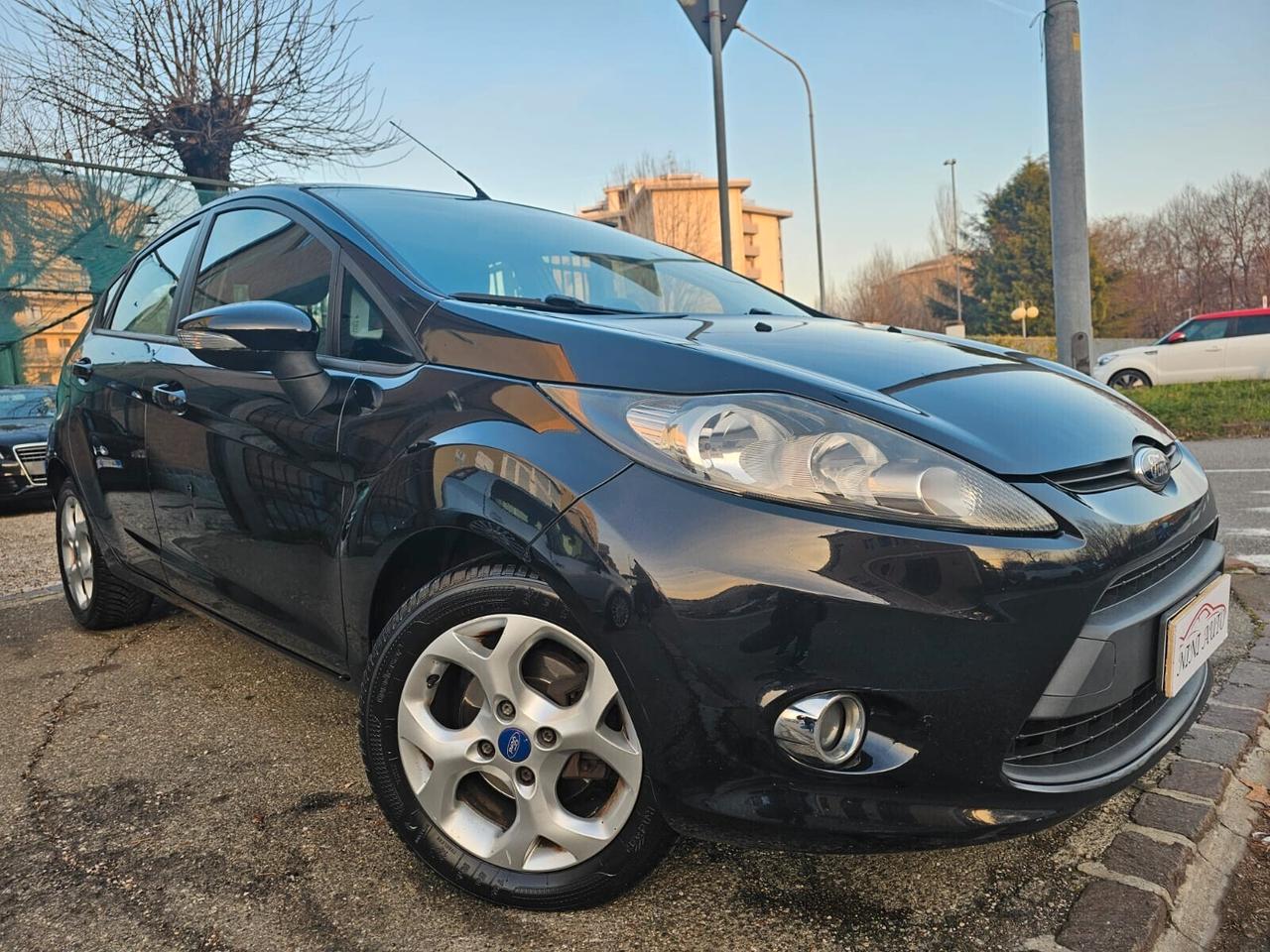 Ford Fiesta 1.4 97cv Titanium*Impianto GPL*Neopatentati