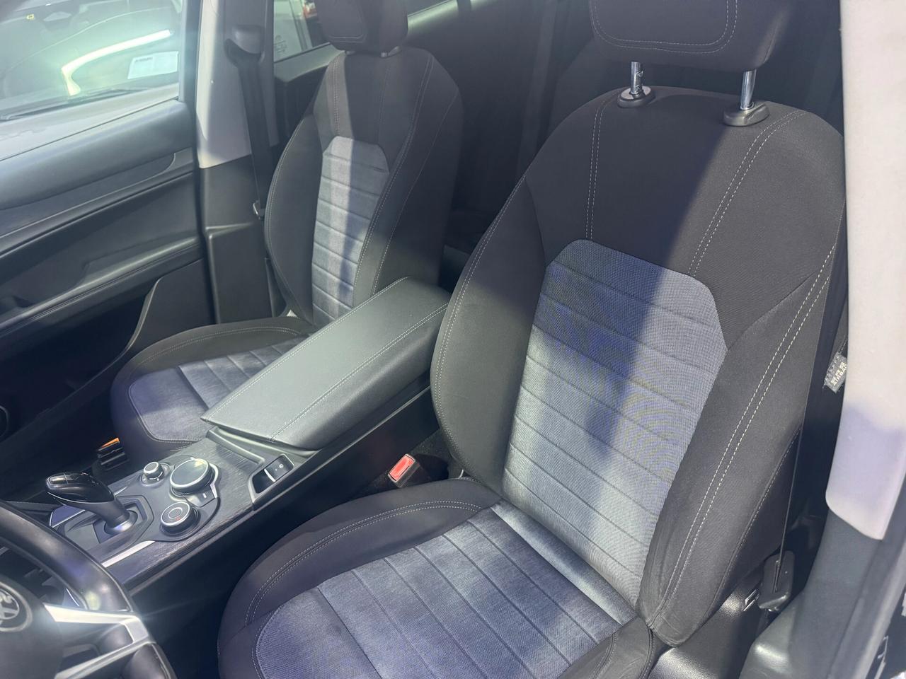 Alfa Romeo Stelvio 2.2 Turbodiesel 190 CV AT8 Q4 Executive
