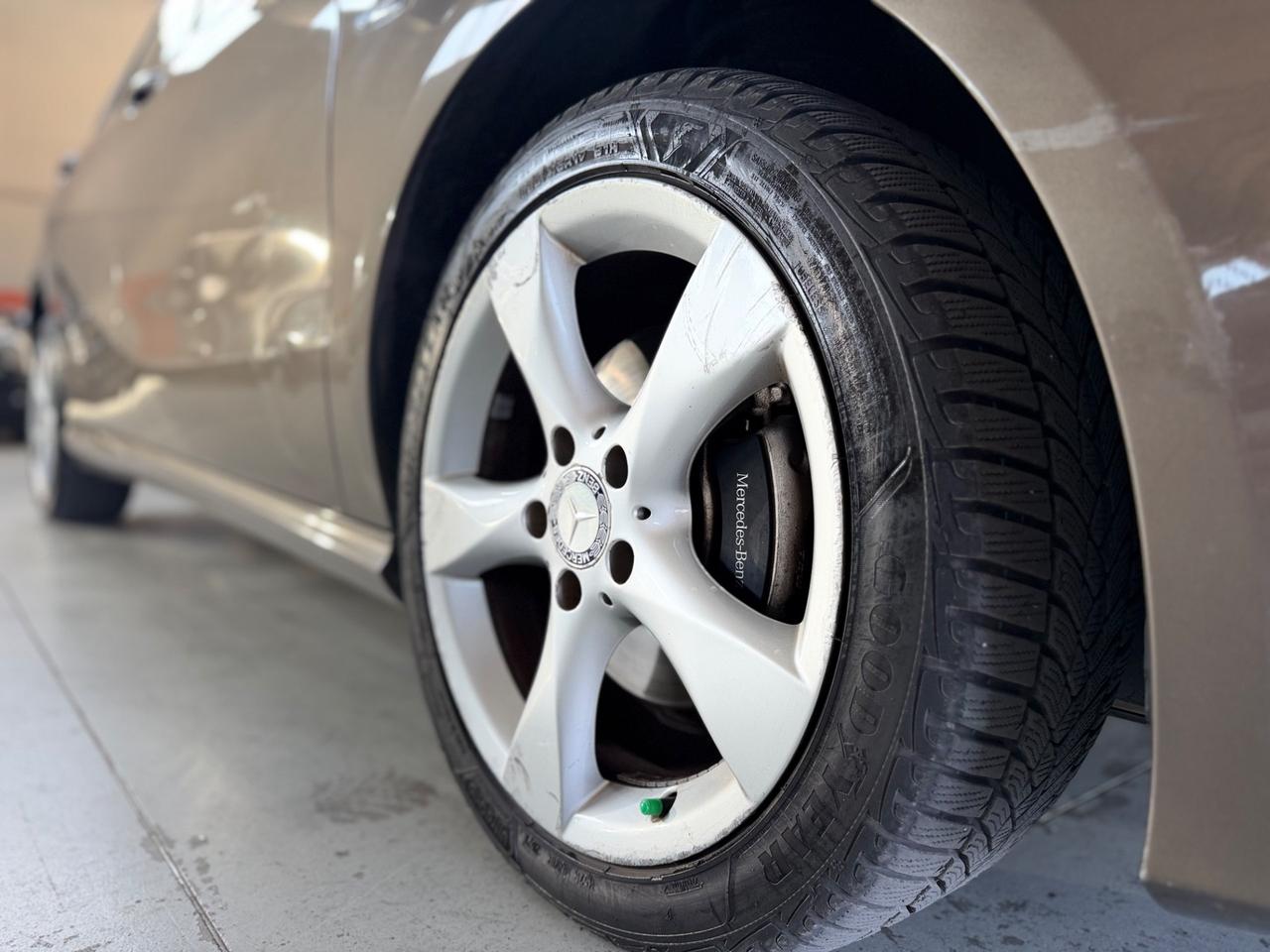 Mercedes-benz B 180 CDI BlueEFFICIENCY Premium