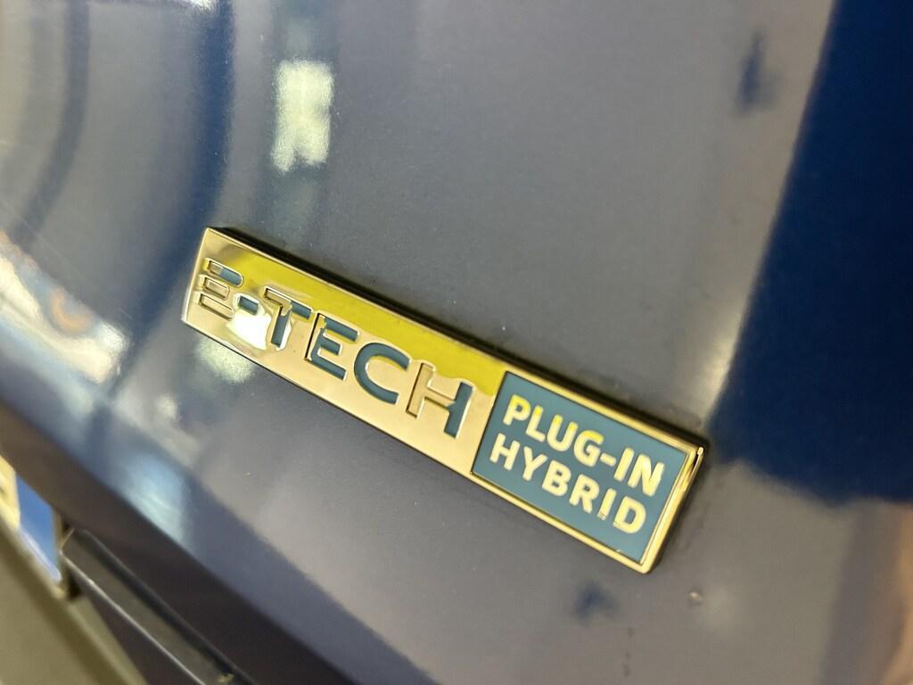 Renault Captur 1.6 Plug-in Hybrid Intens E-Tech Auto