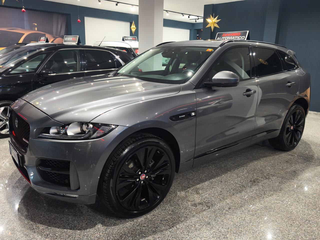 Jaguar F-Pace 2.0 D 180 CV AWD aut. R-SPORT 2018