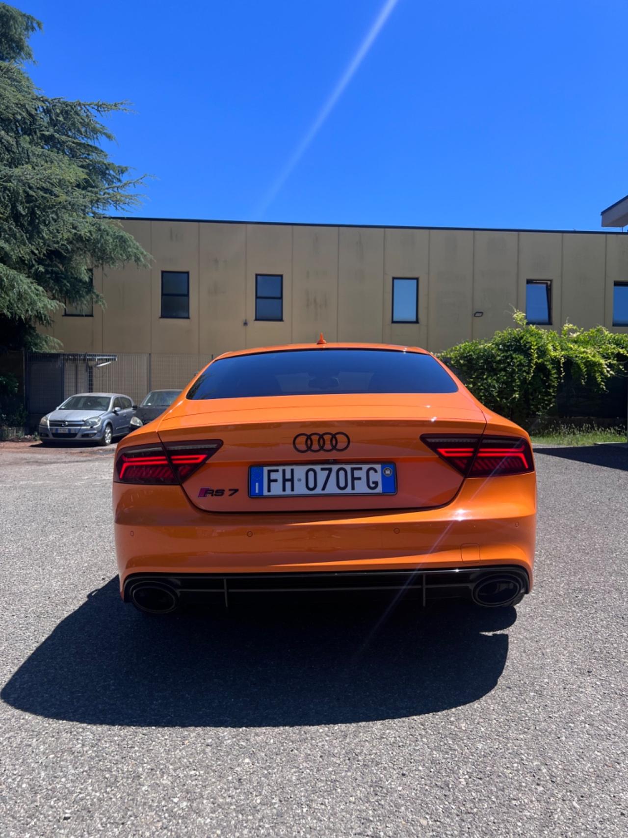 Audi A7 RS 7 SPB 4.0 V8 TFSI performance quattro tiptronic