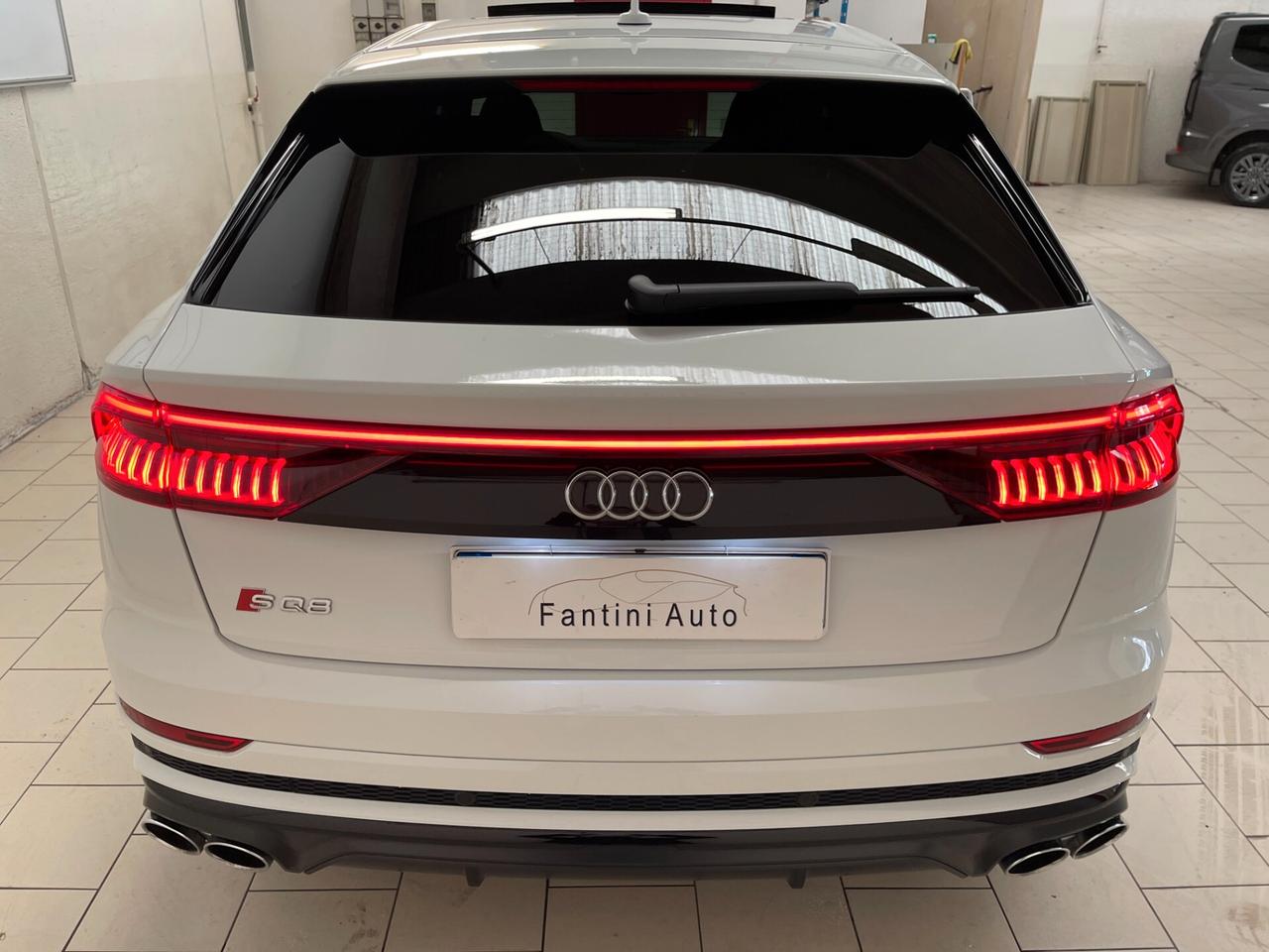 Audi Q8 SQ8 4.0 TFSI 507cv quattro Tiptronic-LEGGI SOTTO