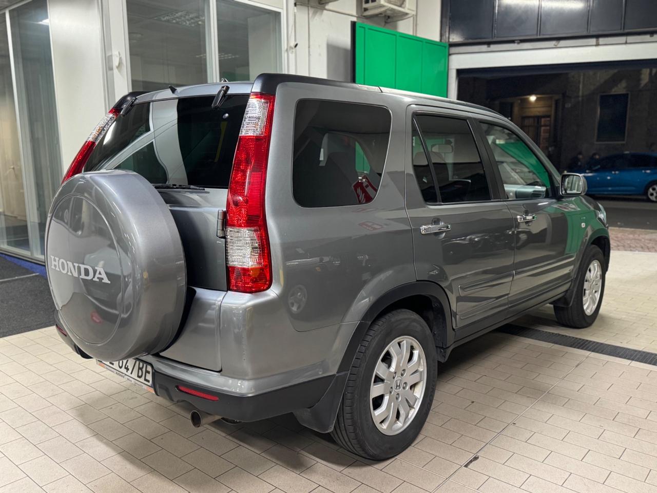 Honda CR-V 2.0 16V i-VTEC ES