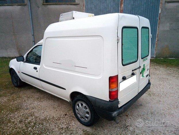 Ford Courier 1.8 D 3p. Van Coibentato