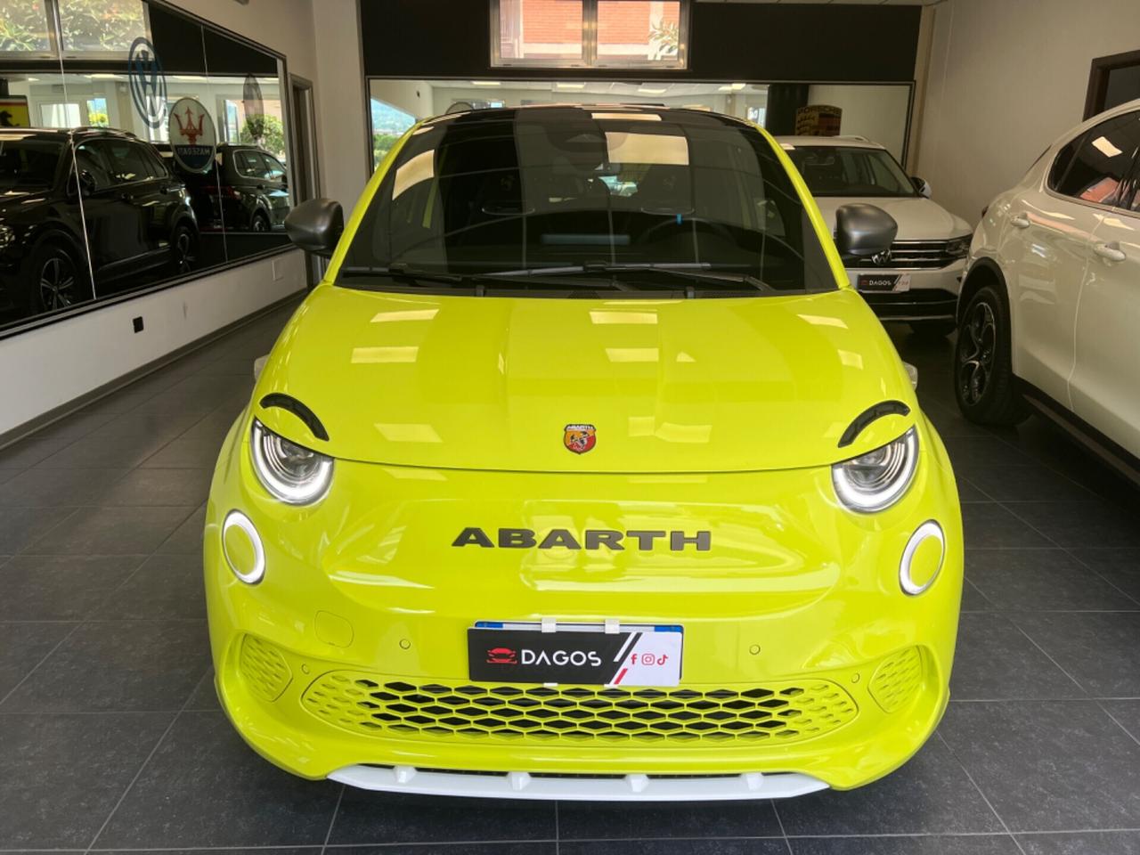 Abarth 500e Scorpionissima