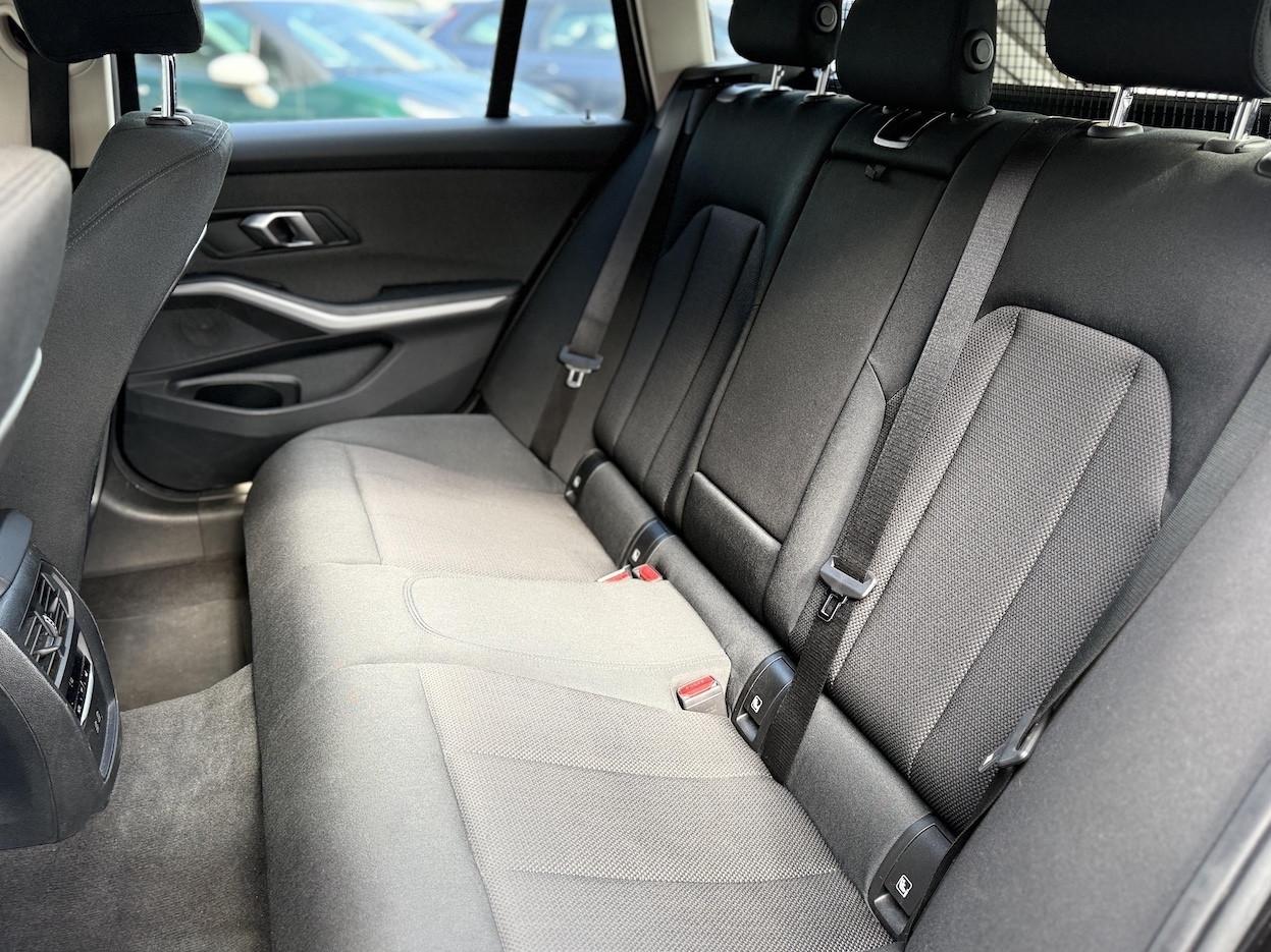 Bmw 318 2.0 Benzina 156CV E6 Automatica - 2022