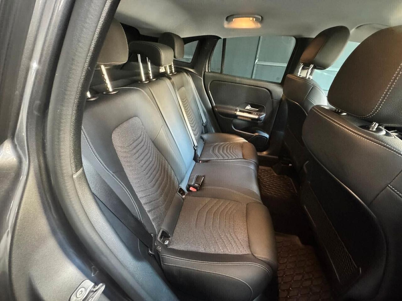 Mercedes-benz GLA 180 d Automatic AMG Line Premium Plus