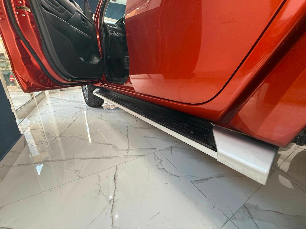 Mitsubishi L200 Double Cab MITSUBISHI L 200 HURRICANE 4X4 FINANZIABILE