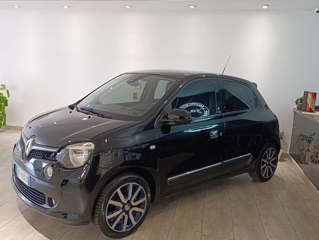 RENAULT TWINGO BENZINA ANNO 2016 AUTOMATICA