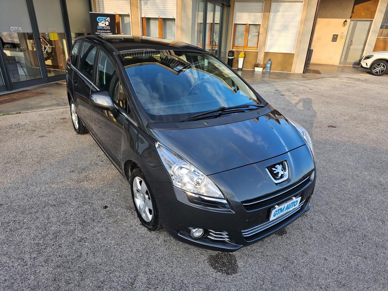 Peugeot 5008 1.6 HDi 112CV Access