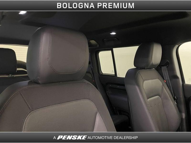 Land Rover Defender Defender 110 3.0D I6 250 CV AWD Auto X-Dynamic S