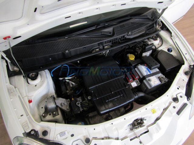 LANCIA Ypsilon 1.2 69 CV NEOPATENTATI