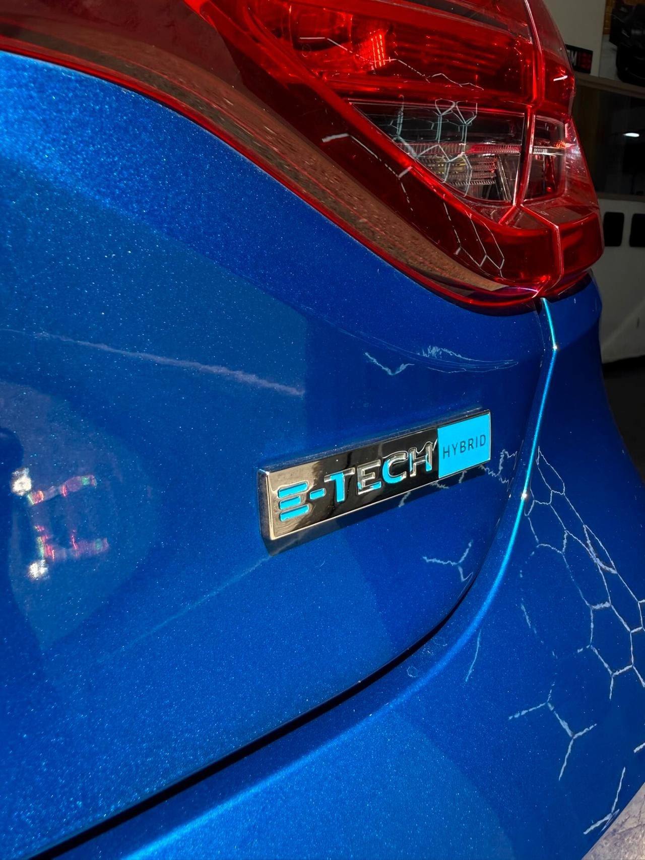 Renault Clio Full Hybrid E-Tech 140 CV 5 porte Initiale Paris