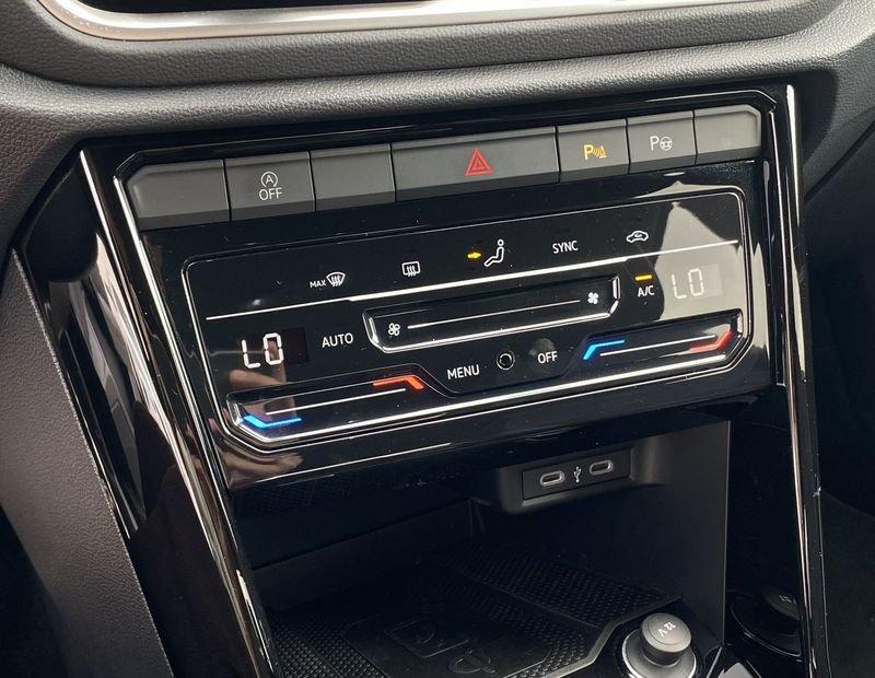 Volkswagen T-Roc R-Line 2.0 TDI 150CV DSG