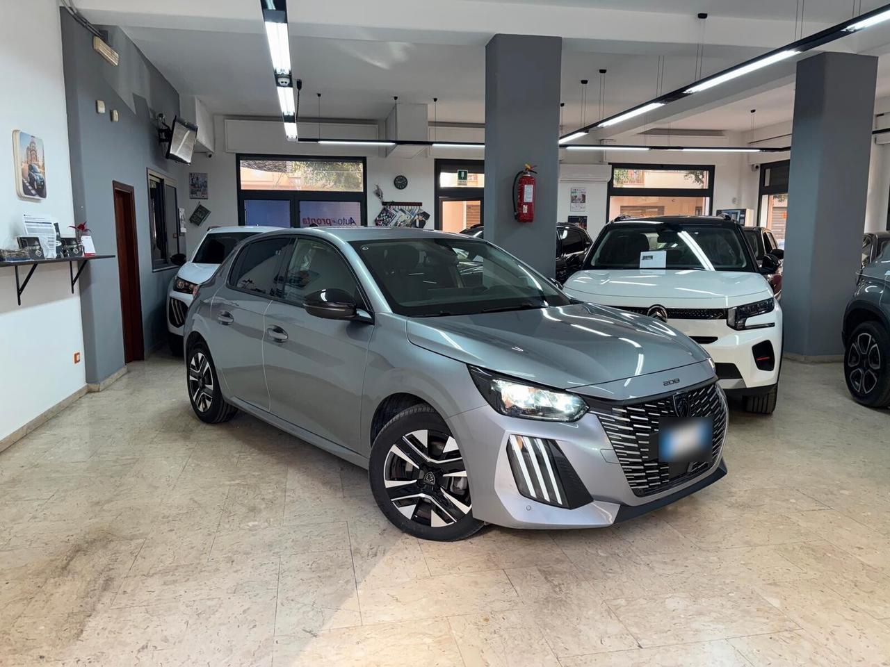 Nuova Peugeot 208 100cv Allure My25