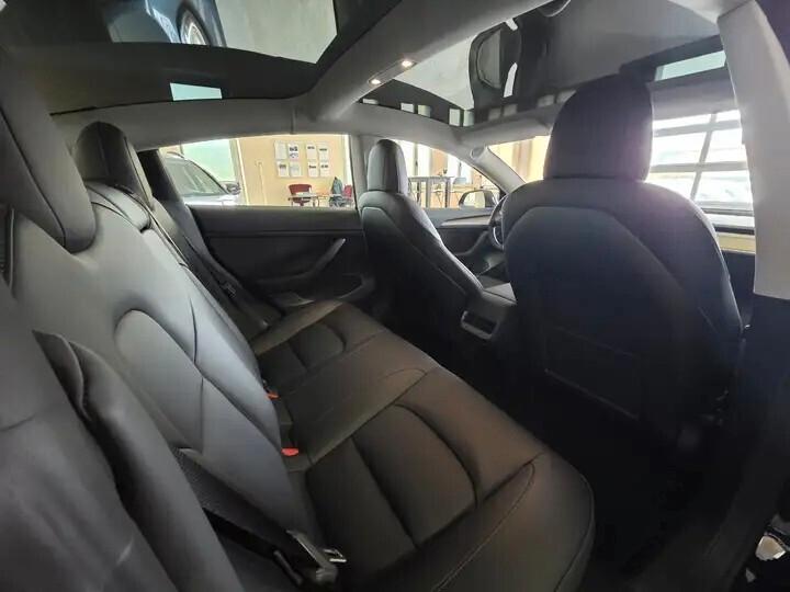 Tesla Model 3 Performance Dual Motor awd PARI AL NUOVO