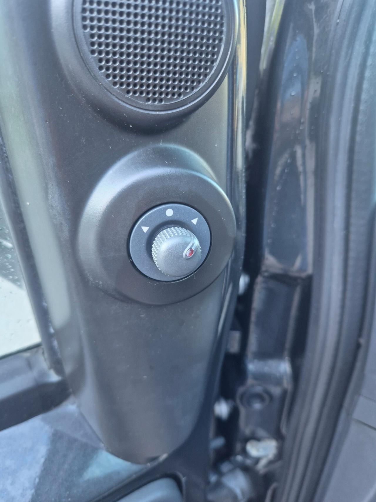 Fiat Qubo 1.3 MJT 75 CV Trekking