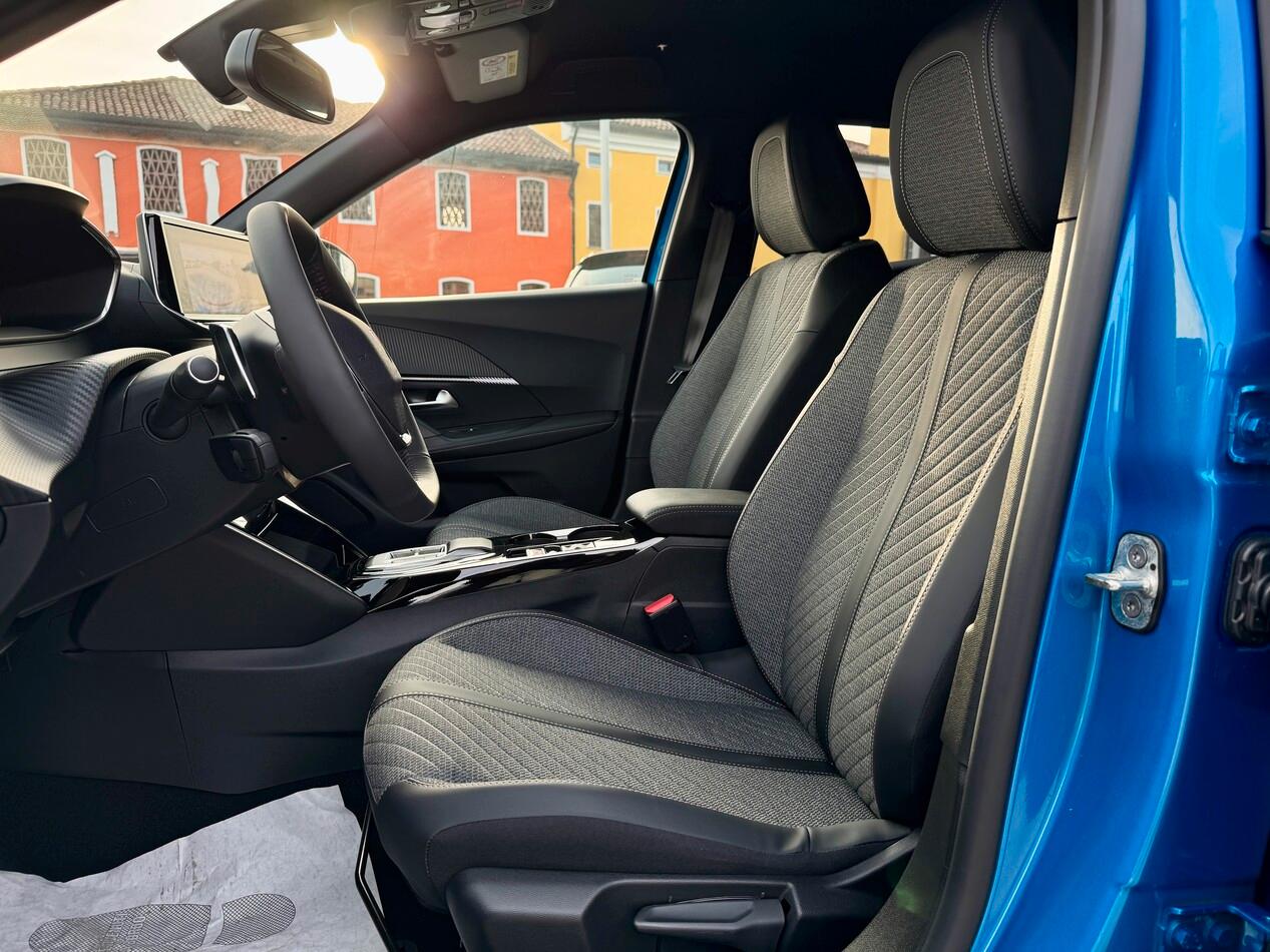 Peugeot 2008 1.2 puretech Allure s&s 130cv eat8