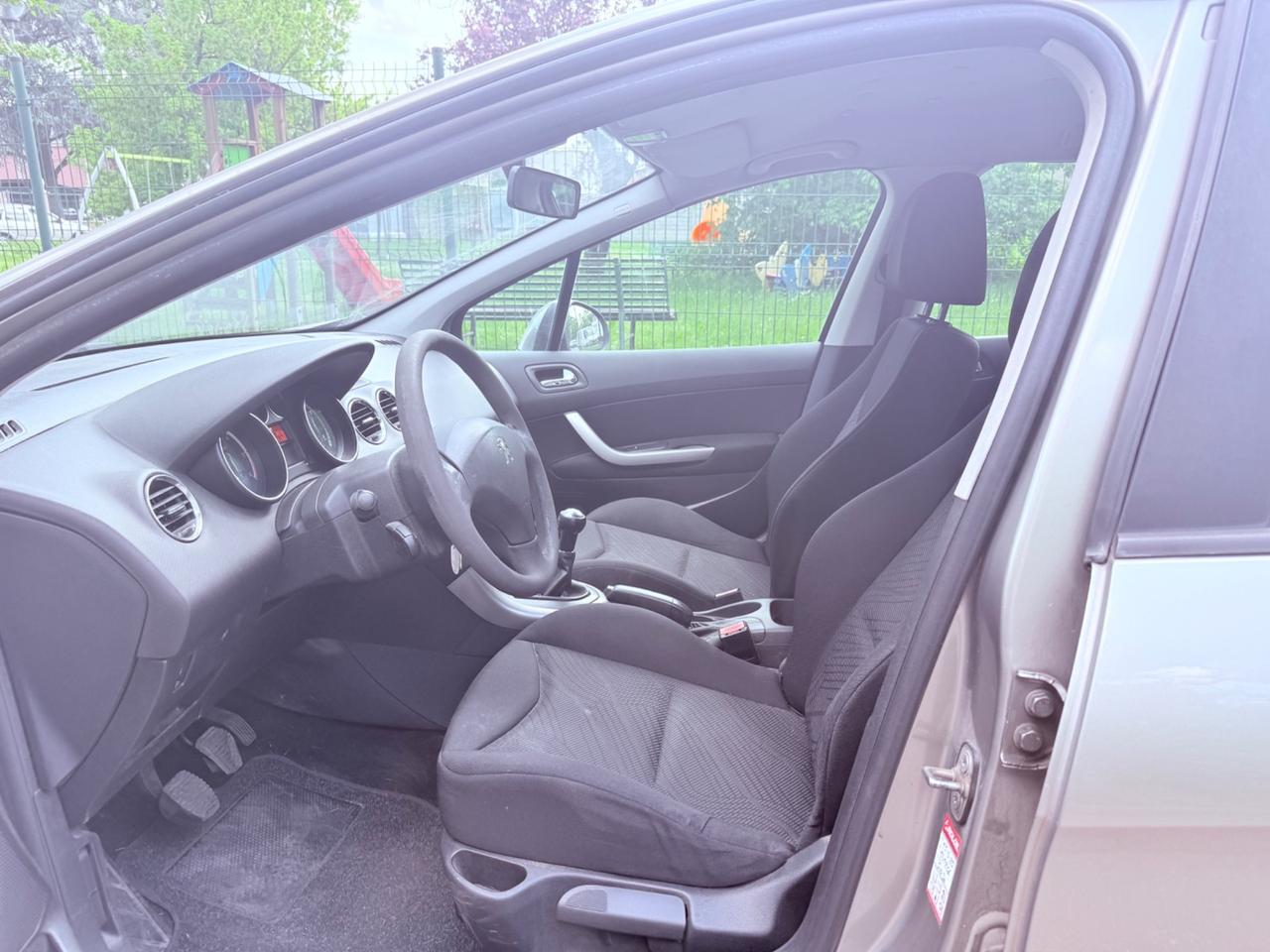 Peugeot 308 1.6 DIESEL- 140 MILA KM !!!! UNICO PROP!!!