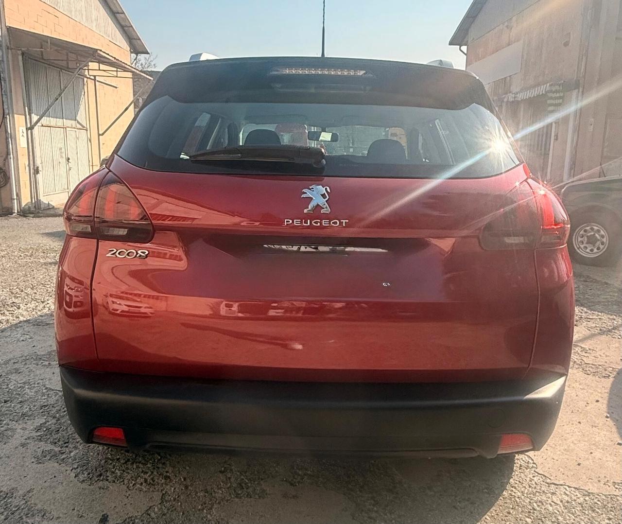 Peugeot 2008 1.2 benzina+Gpl