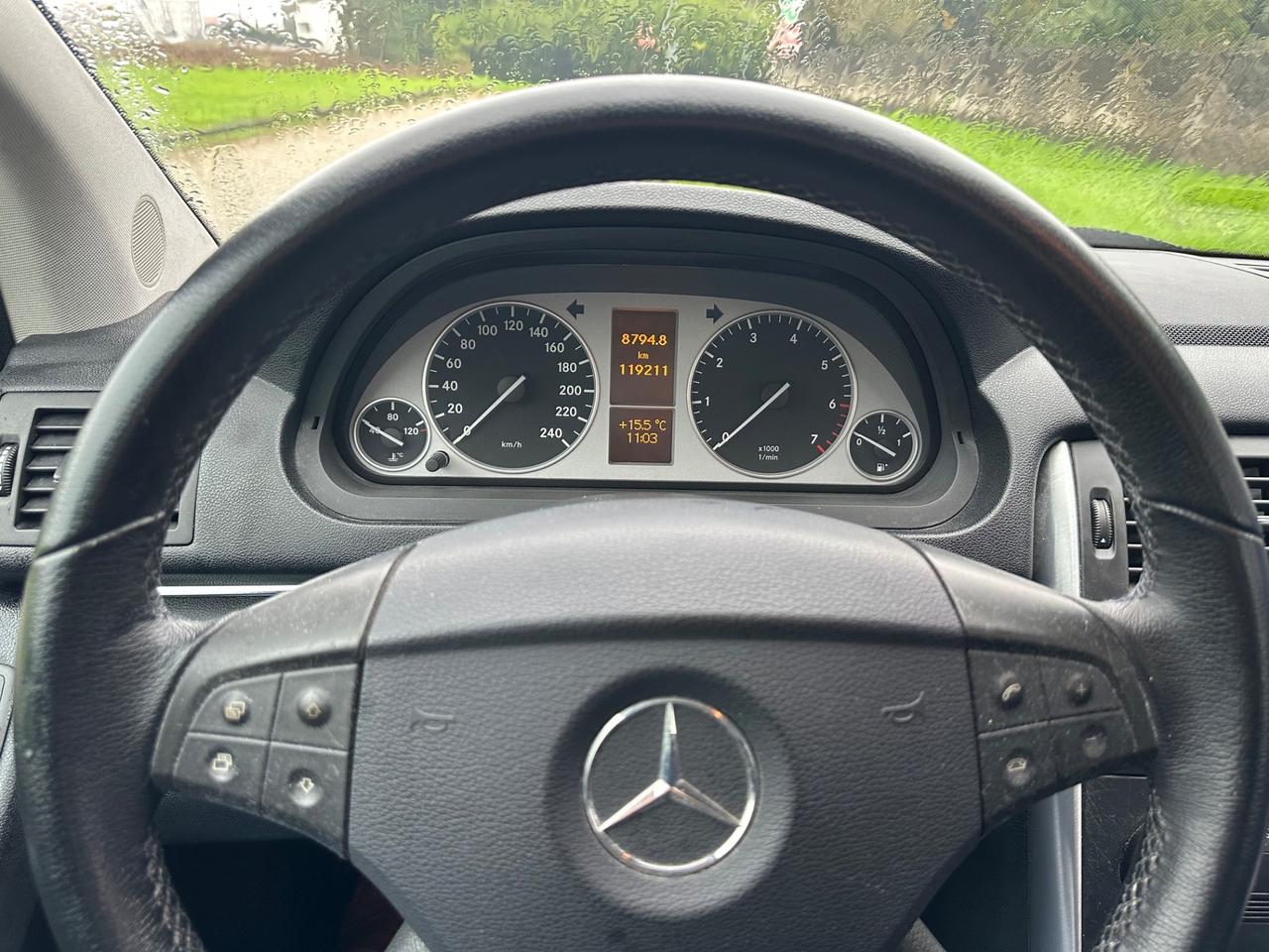 Mercedes-benz B 180 B 180 BlueEFFICIENCY Executive