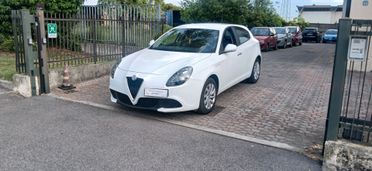 Alfa Romeo Giulietta 1.6 JTDm 120 CV neopatentati