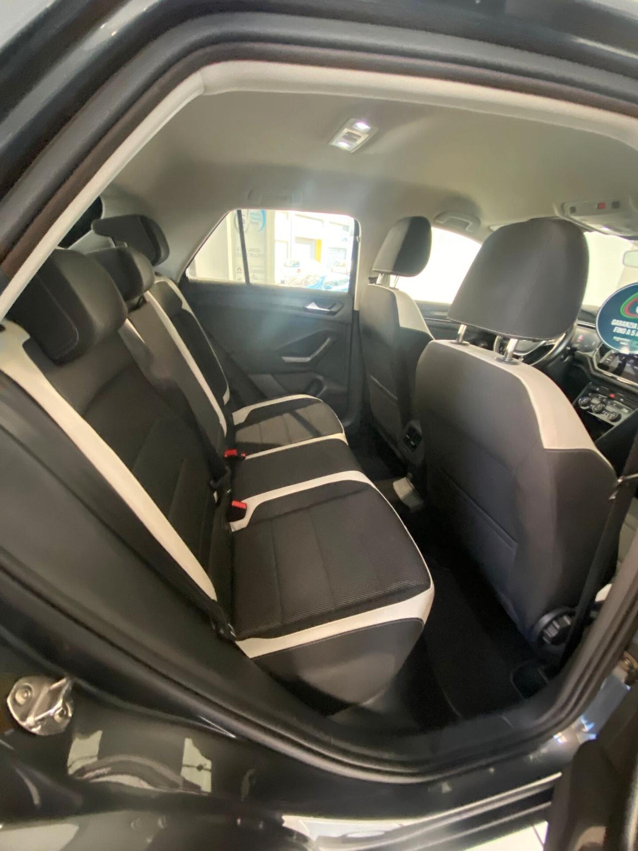 Volkswagen T-Roc 1.6 TDI SCR Advanced BlueMotion Technology
