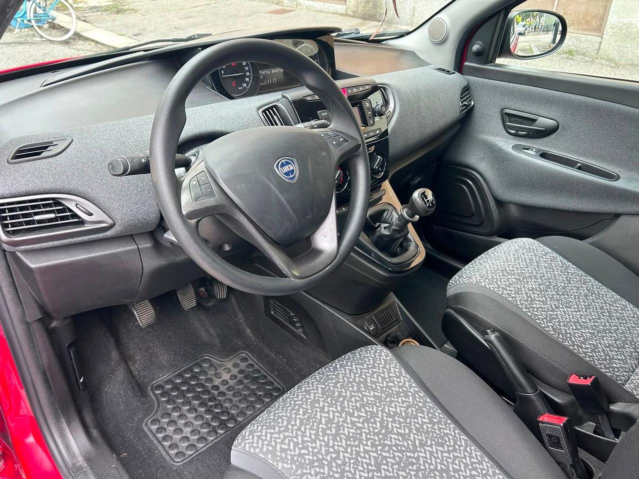 Lancia Ypsilon 1.2 LPG Gold #50225