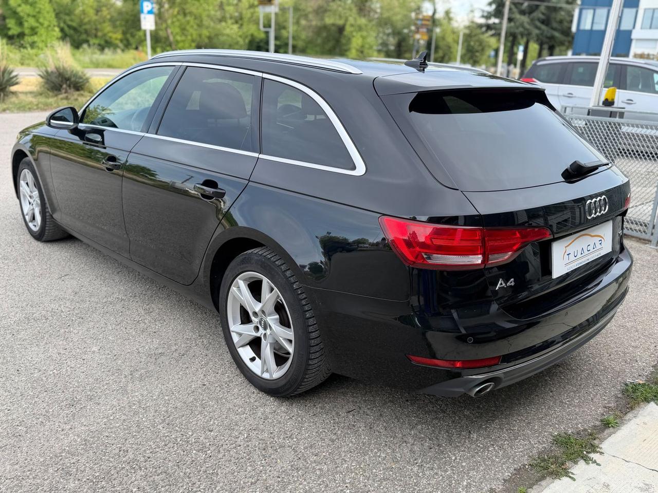 Audi A4 Business Sport 2.0 35 TDI #10742