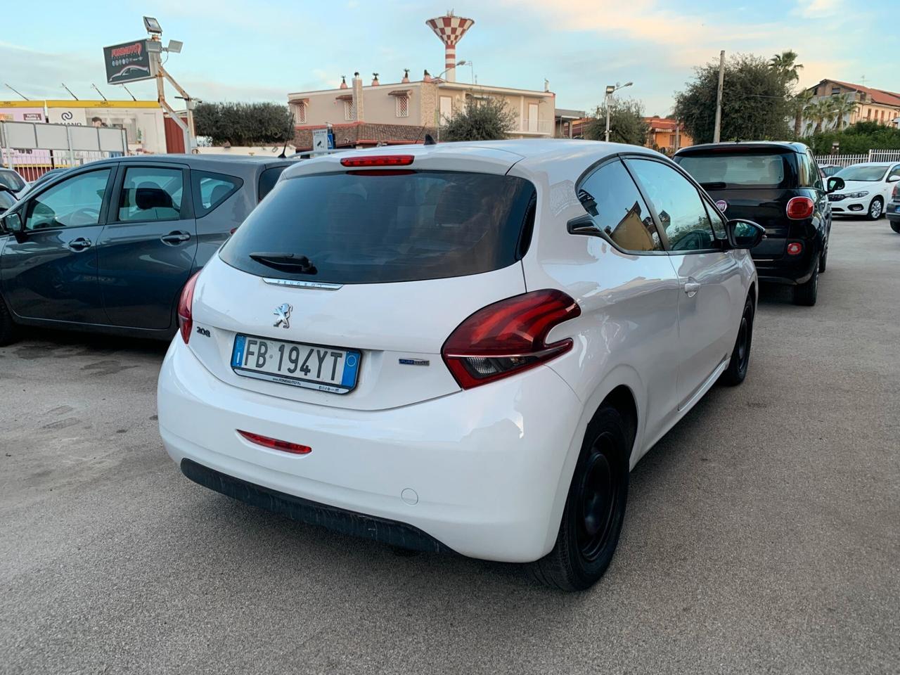 Peugeot 208 PureTech 68 3 porte Access