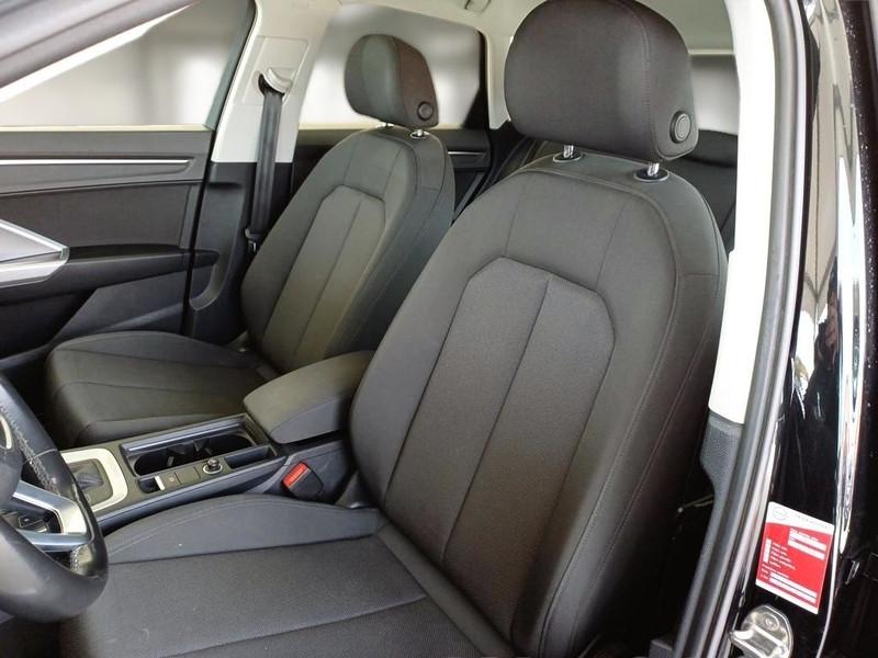 AUDI Q3 35 TDI S TRONIC BUSINESS ADVANCED SUV