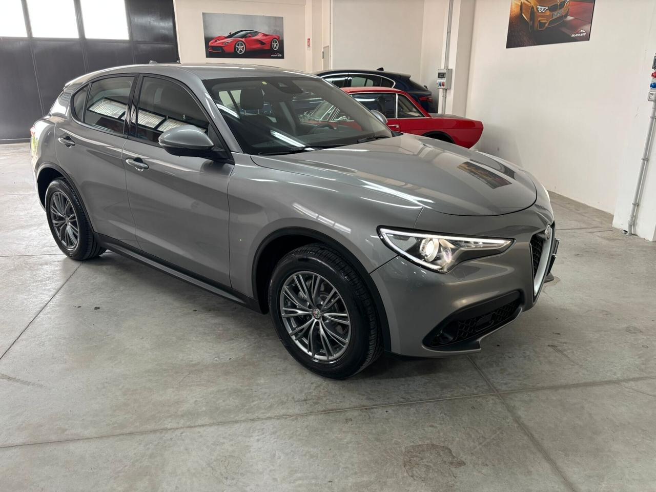 Alfa Romeo Stelvio 2.2 Turbodiesel 190 CV AT8 Q4 Business