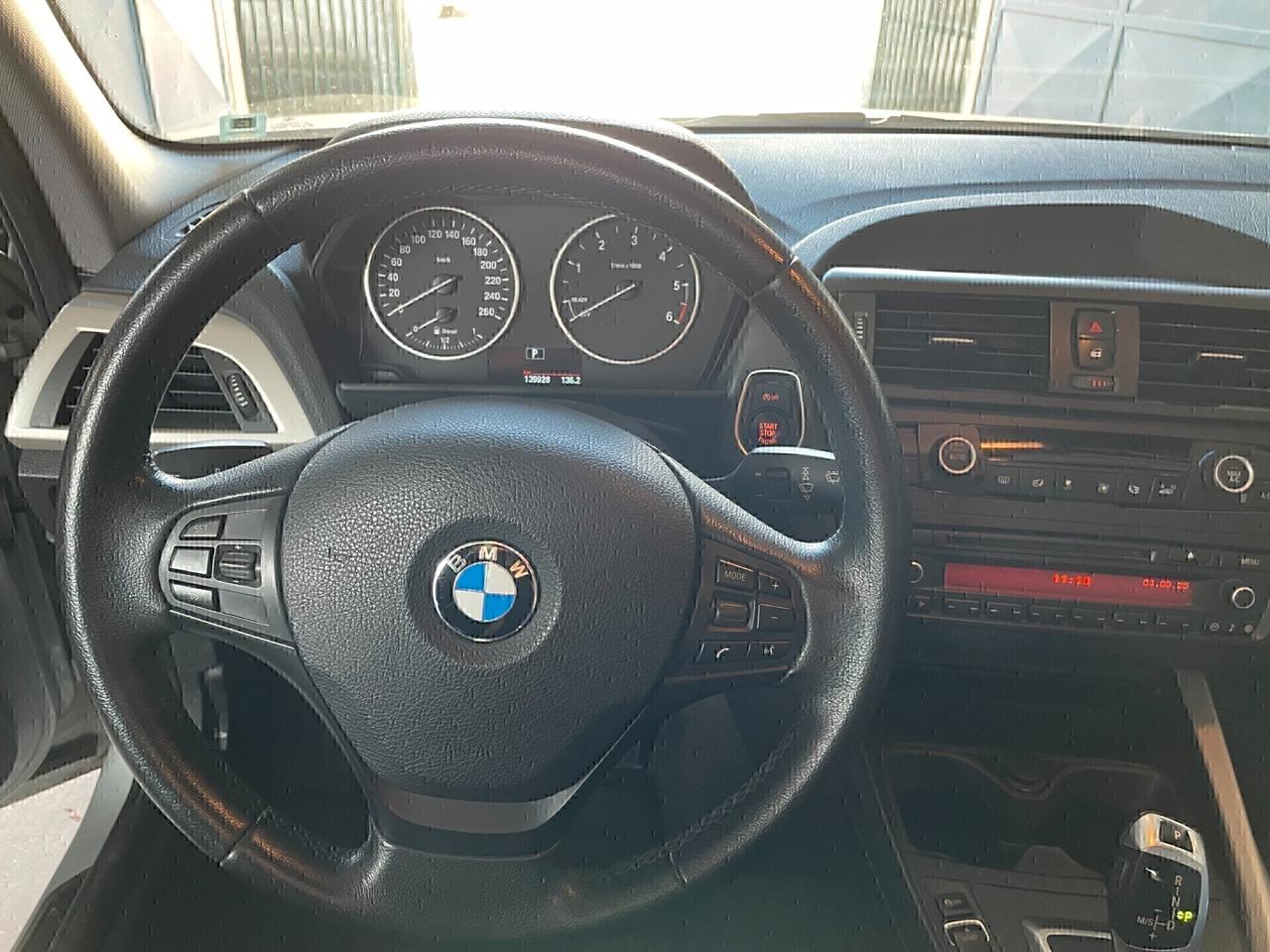 Bmw 116 116d 5p. Efficient Dynamics Urban AUTOMATICA