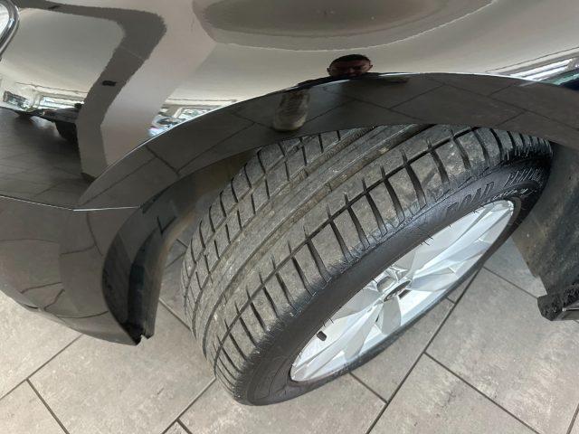 AUDI A3 SPB 30 g-tron S tronic Business Advanced