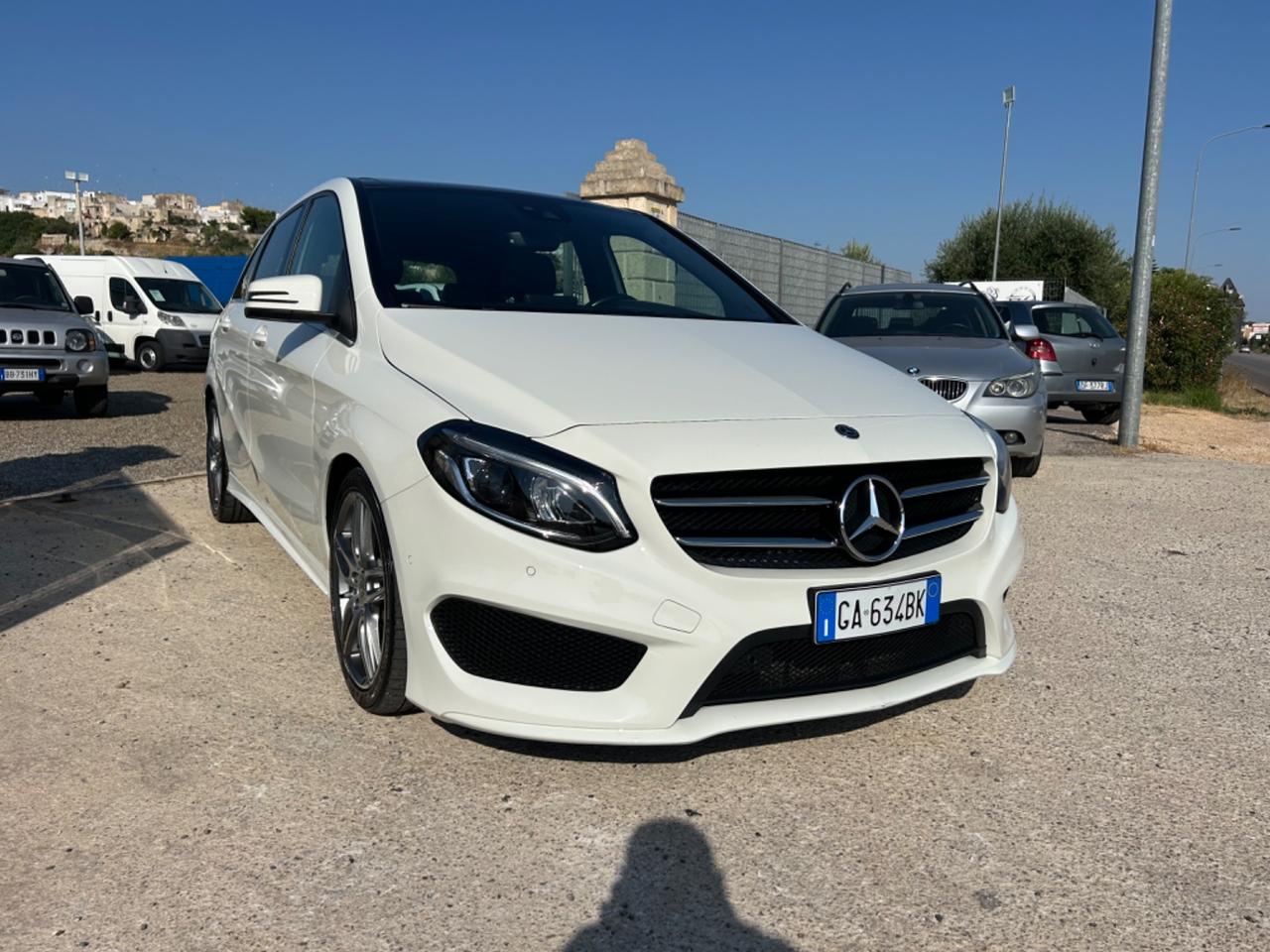 Mercedes-benz B 180 B 180 d Automatic Premium