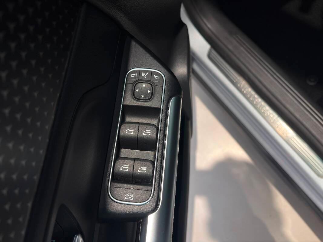 Mercedes Classe GLA 180 d Progressive Advanced auto