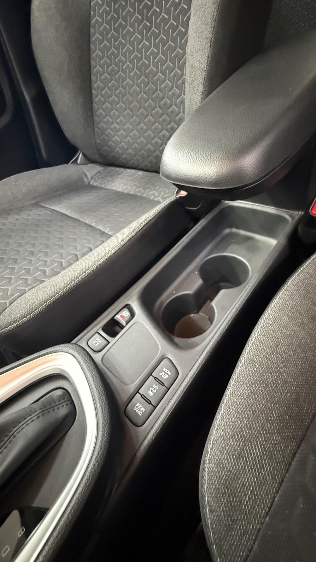 Toyota Yaris Cross 1.5 Hybrid 5p. E-CVT Business