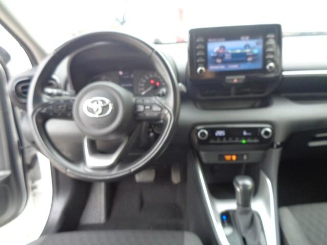 Toyota Yaris 1.5 Hybrid 5 porte Active NESSUN VINCOLO DI FINANZIAMENTO