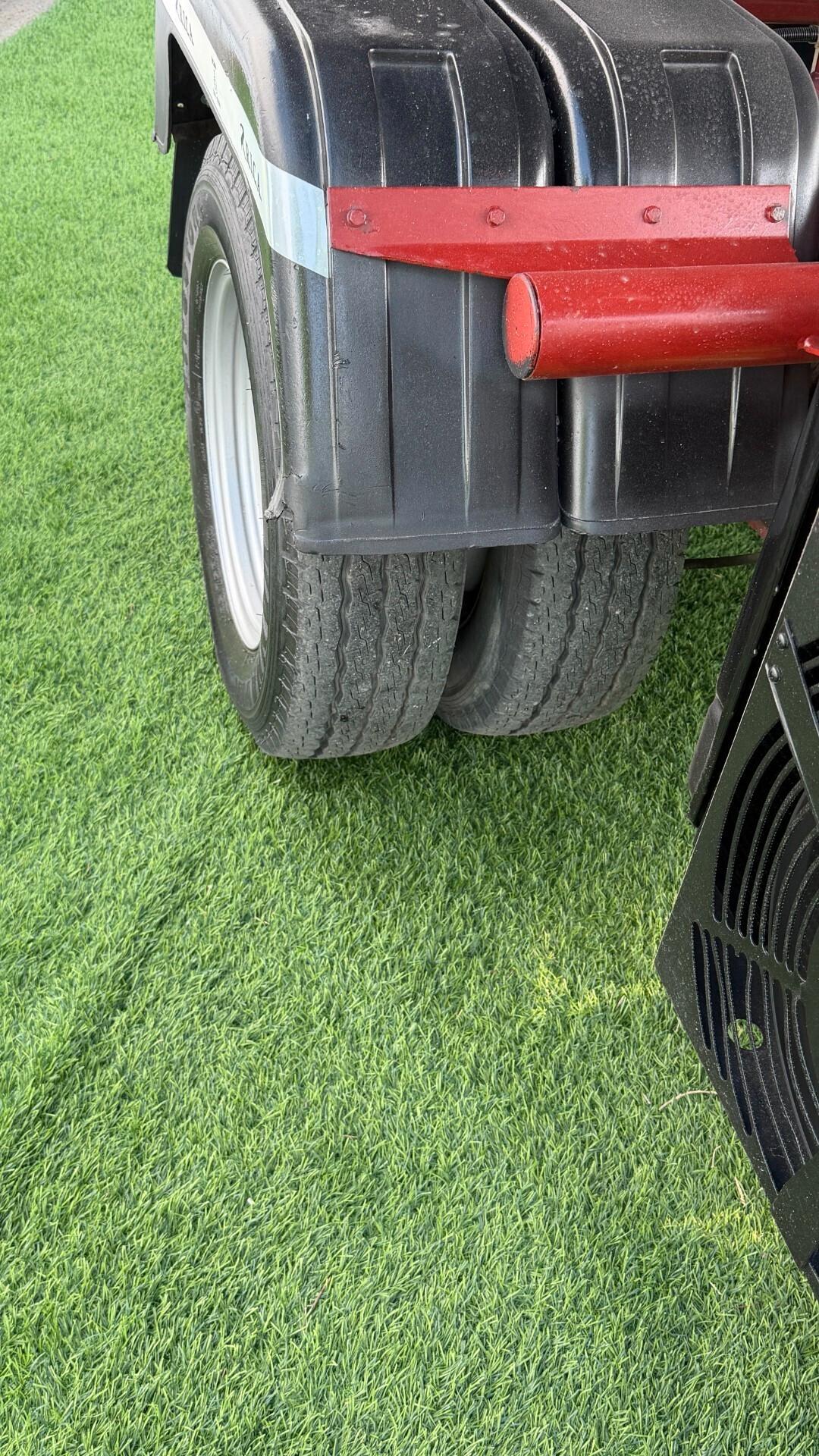 Effedi Gasolone RIBALTABILE GEMELLATO TRILATERALE 35 Quintali 2.5 turbodiesel TS35