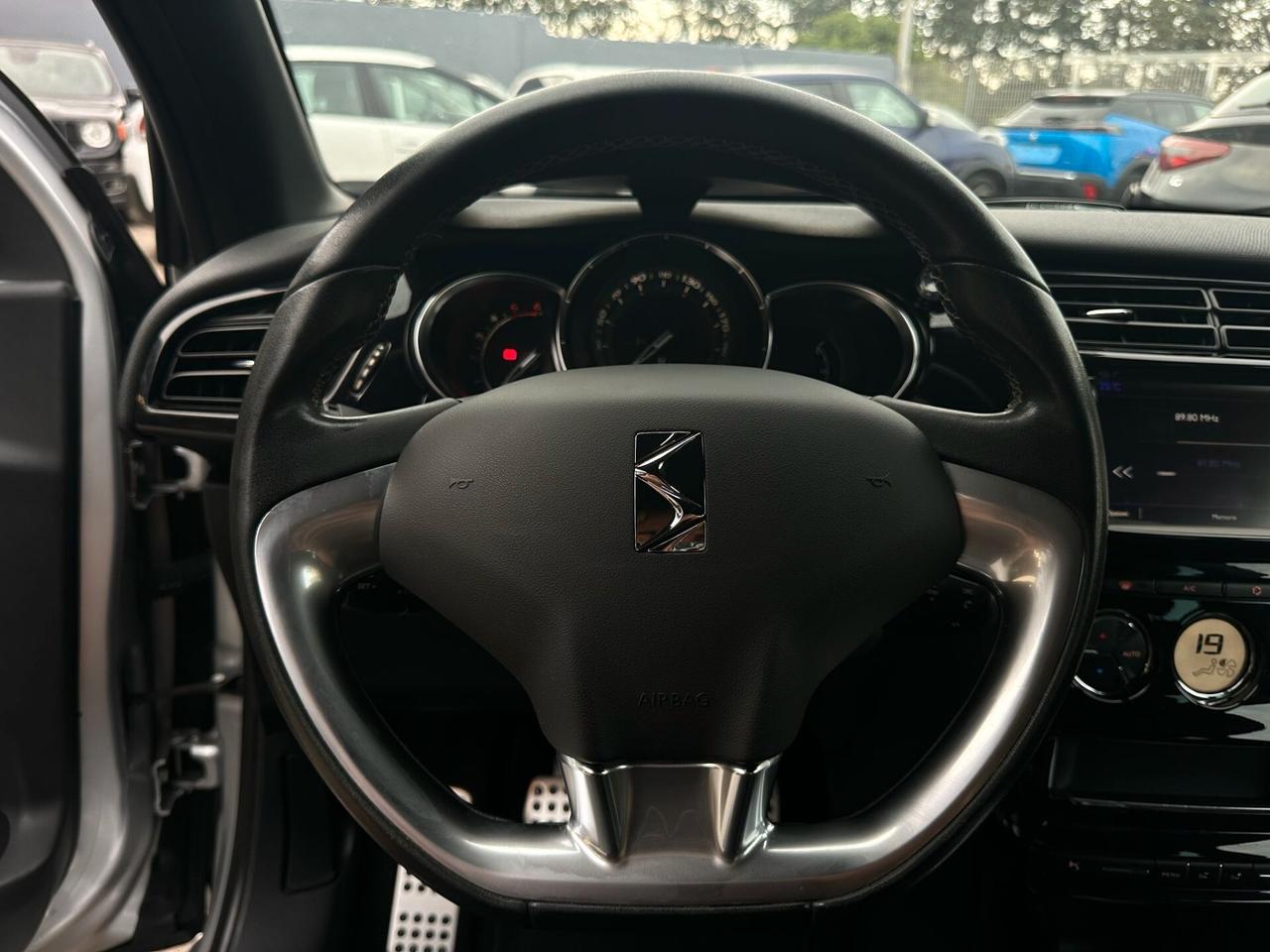 Ds DS3 3 BlueHDi 100 S&S Sport Chic