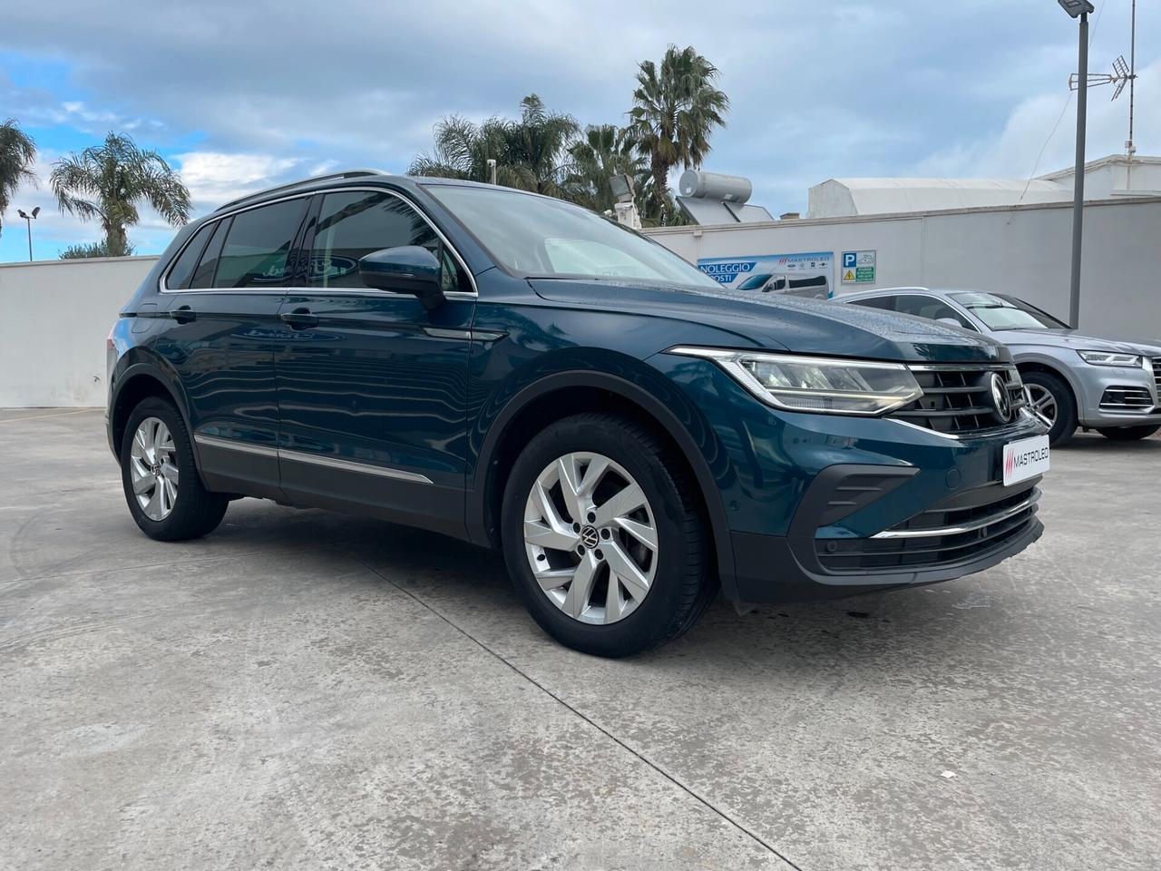 Volkswagen Tiguan 2.0 TDI 150 CV SCR DSG 4MOTION Life