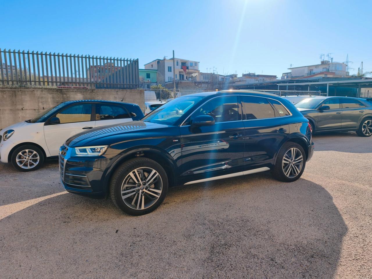 Audi Q5 2.0 TDI 190 CV quattro S tronic s-line interno esterno