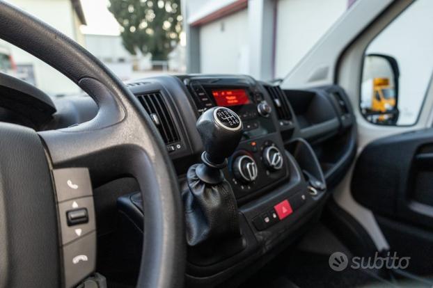 PEUGEOT Boxer 330 2.2 BlueHDi 140 L2H2 FURGONE