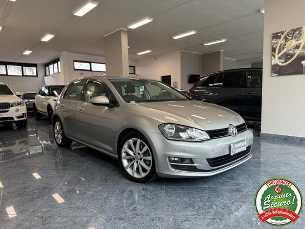 VOLKSWAGEN Golf 1.6 TDI 110 CV DSG Highline Navi