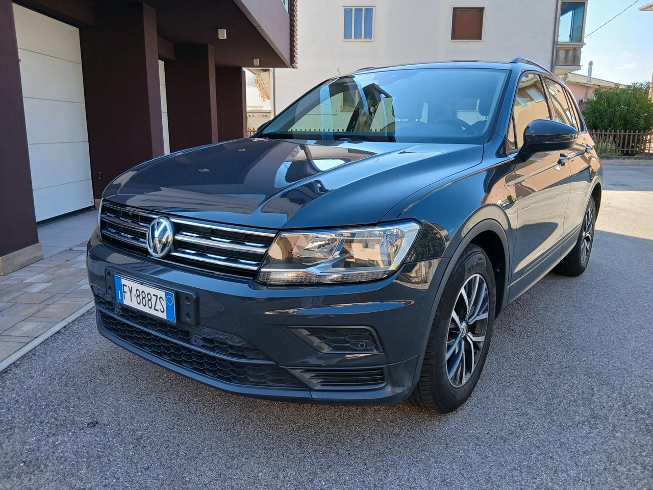 Volkswagen Tiguan 1.5 TSI Urban ACT BlueMotion Technology tua a €199 mese