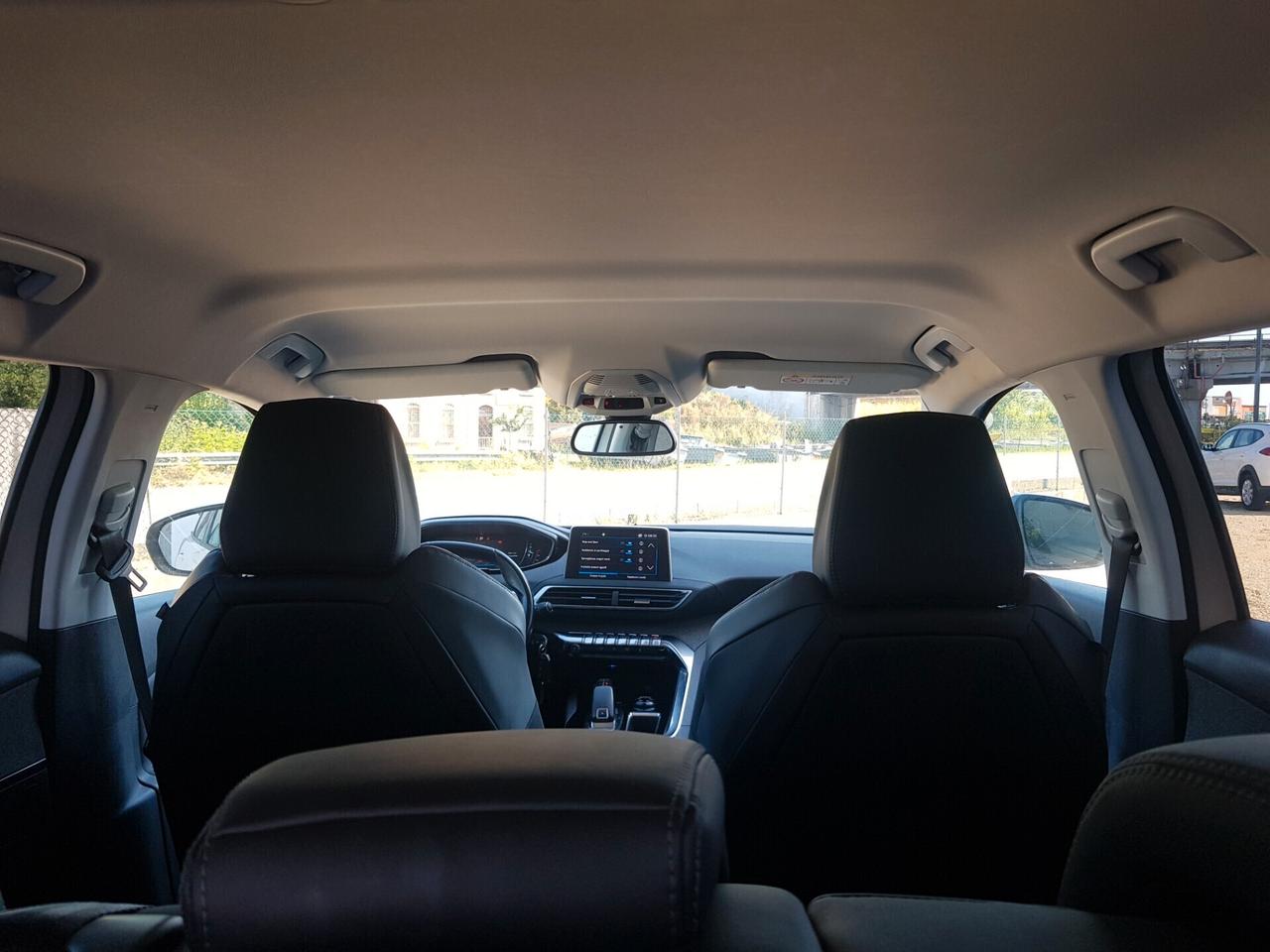 Peugeot 3008 BlueHDi 120 S&S EAT6 Allure